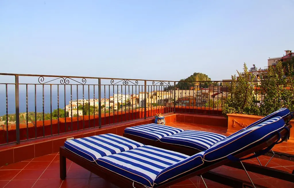 Tao Blue House Appartamento Taormina 0*,  Italia